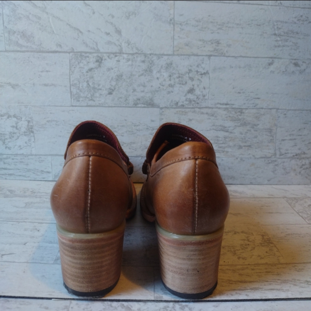 Classic Brown Leather Freebird Loafers for Women NWOB Size 7 - Picture 6 of 12
